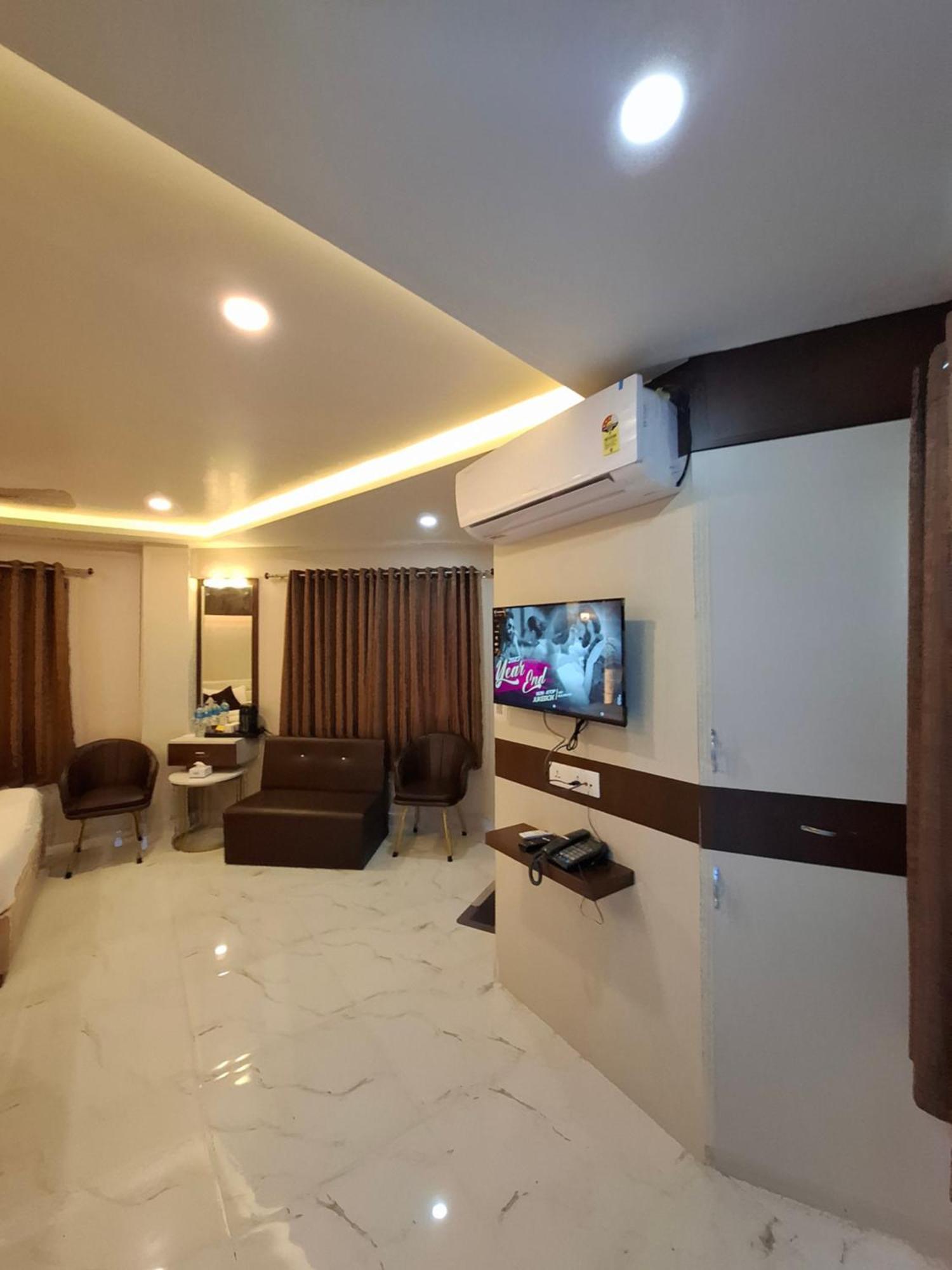 Hotel Royal Mithila Private Limited Dźanakpur Zewnętrze zdjęcie